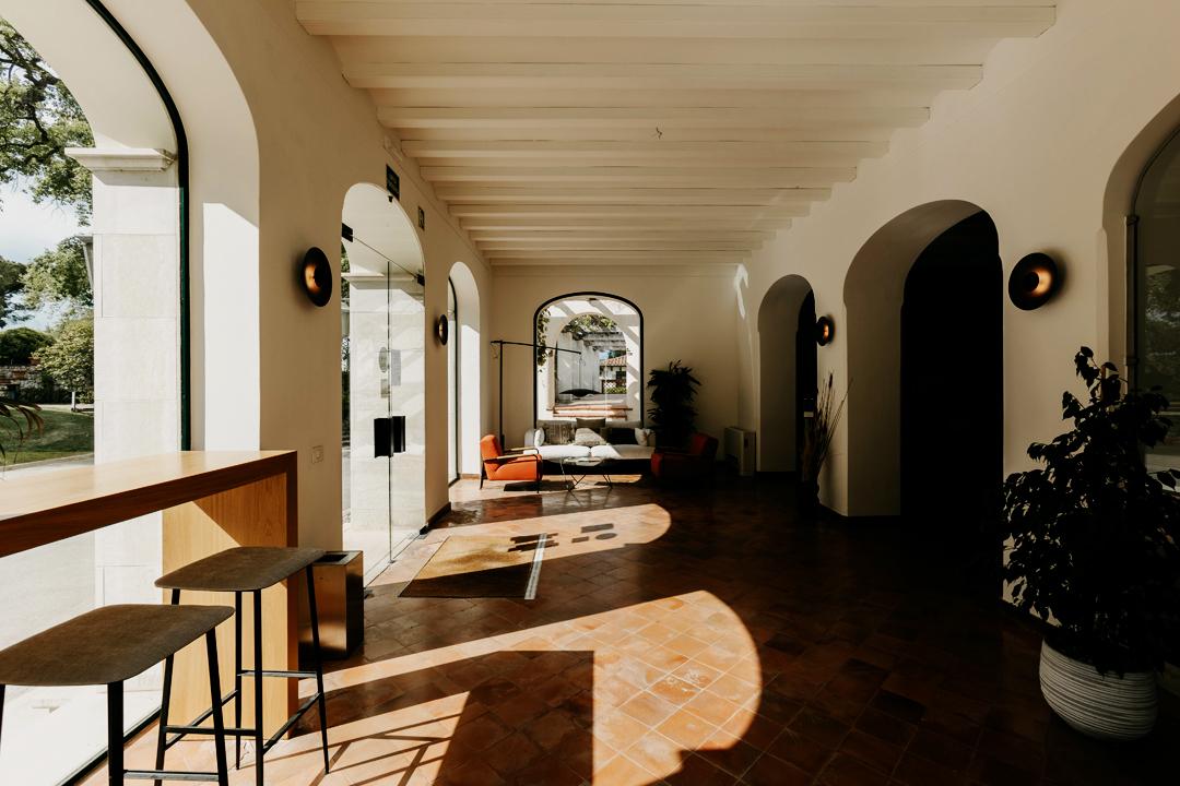 Codorniu espai Oficines Arquitectura entre vinyes