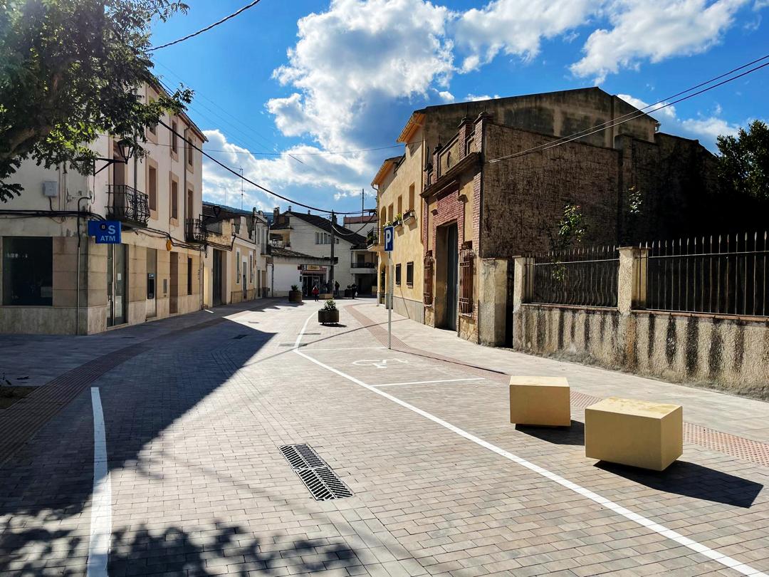 Bancs urbans Florenci Gustems Carrers Arquitectura entre vinyes